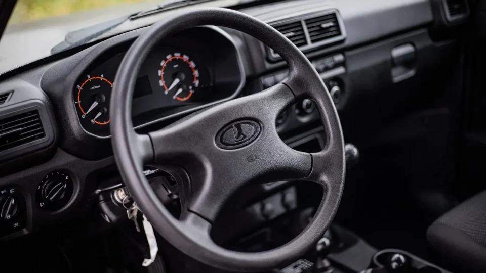 Lada Niva Legend
