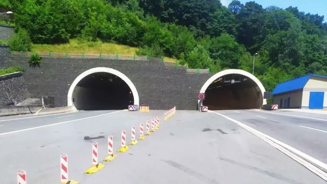 Nejdelší dálniční tunel v Česku čekají změny za tři čtvrtě miliardy. Omezení potrvají rok