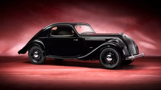 Škoda Popular slaví 85 výročí. Vlastnil ji Baťa nebo Plánička a řádila i na Rallye Monte Carlo