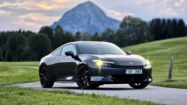 Legenda se vrátila, ale sporťák nečekejte. Nová Honda Prelude jezdí se spotřebou pod 5 litrů