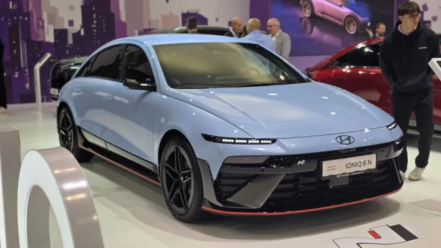 V Praze představili hodně zajímavé sportovní elektromobily. Některé jste ještě nikdy neviděli.