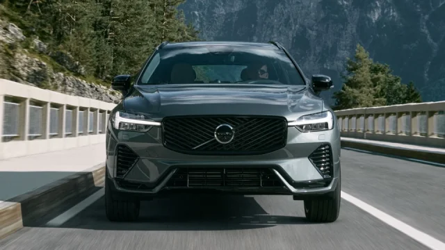 Volvo u modelů XC60 a XC90 láká na speciální akci. Řidičům ušetří stres i peníze