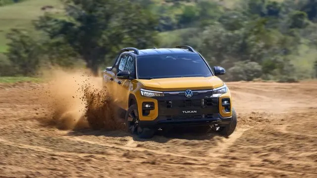 Volkswagen má nový, dostupnější pick-up. Základ sdílí s českou Škodou Kamiq a podobá se Tiguanu