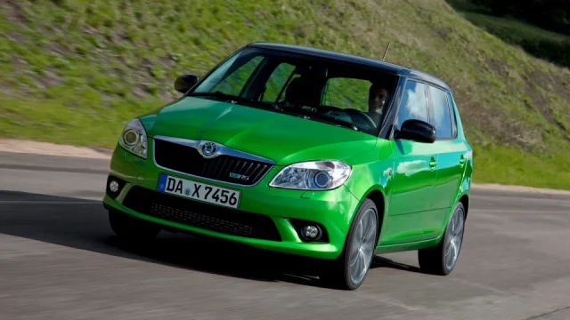 Nová Škoda Fabia 130 za 700 tisíc není tou nejsilnější vůbec. Tu nejvýkonnější koupíte za třetinu