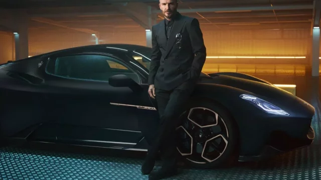 Limitovaná edice Maserati MC20 Notte se vyrobí v 50 kusech a řídit ji bude i David Beckham