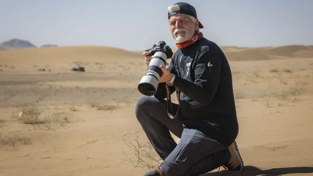 Český prezident Petr Pavel prodává své fotografie ze závodů. Pomáhá tím rodinám a dětem v nouzi