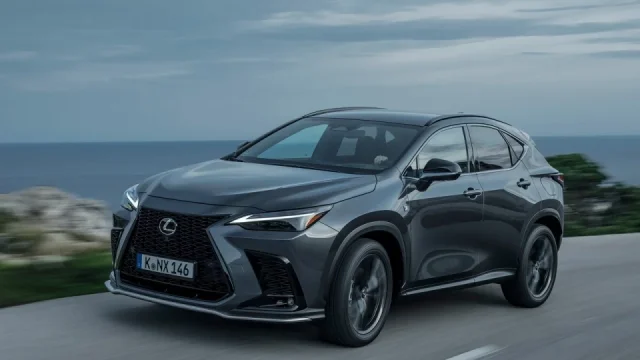 Levnější až o třetinu. Lexus láká na velké slevy. Zvýhodněné nabídky platí pouze tento týden