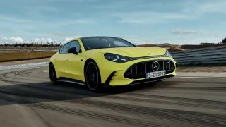 1169 koní a stovka za 2 sekundy. Mercedes představil nové AMG GT 4-Door Coupé bez osmiválce