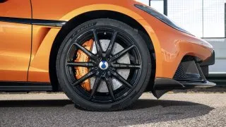 Denza Z