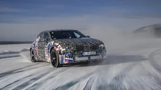 Nové BMW M3 chystá revoluci. Čtyři elektromotory, 1000 koní i virtuální převodovka pro radost