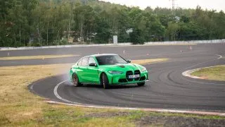 BMW v roce 2025 rostlo. Frčí emka, miníci i motork