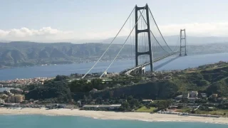 Konečně jsme se dočkali. Nejdelší visutý most světa má zelenou. Snilo se o něm několik staletí