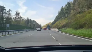 Opatrně na nové pravidlo na dálnicích. Za 20 sekund v levém pruhu hrozí pokuta 2000 korun