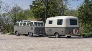 Volkswagen Type 2 s karavanem