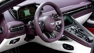 Aston Martin DB12 Volante