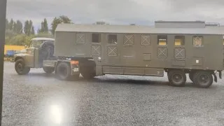 Tatra 148 s návěsem Orličan